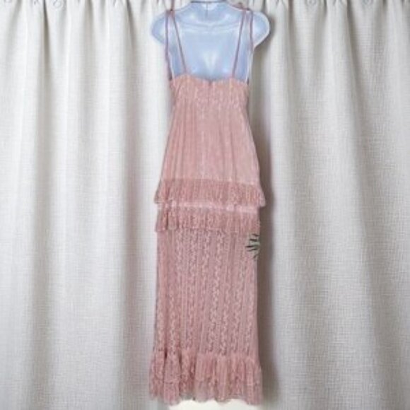 NWT BELLEVUE THE LABEL Florence Lace Maxi Dress in Dusty Pink - Picture 6 of 6